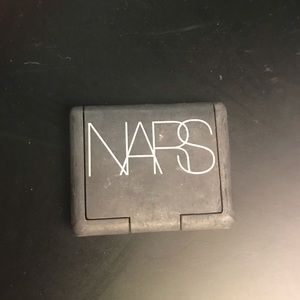 NARS eyeshadow in the shade Mekong